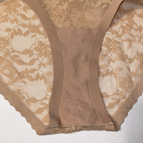 Lg NWT Victoria's Secret Panty Sheer Lace HipHugger Beige Angel’s Secret Embrace - Picture 7 of 11